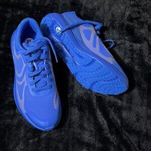 Lululemon beyondfeel waterproof shoes